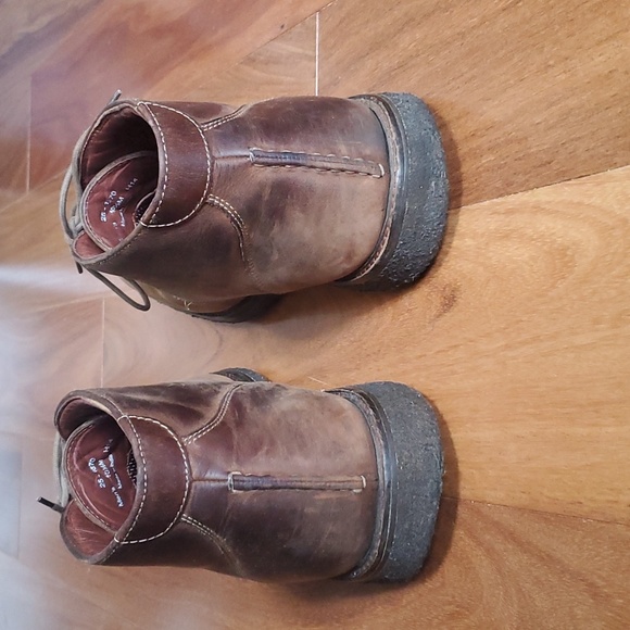 Johnston & Murphy Men’s 25-1870 Copeland Chukka Oiled Leather Shoes size 10 1/2 main image 4